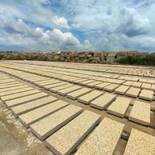 银川 黄金麻荔枝面花岗岩石材地铺石防护中