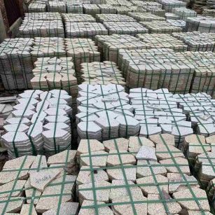 银川 黄金麻白麻花岗岩荔枝面地铺石(冰裂纹)