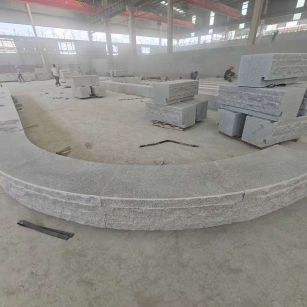 银川 芝麻白异形坐凳，自然面光面弧形加工