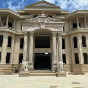 银川 黄金麻别墅外墙干挂，大柱，大象，蘑菇石，雕花板