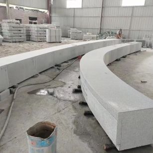 银川芝麻白花岗岩石板材 园林光面弧形坐凳