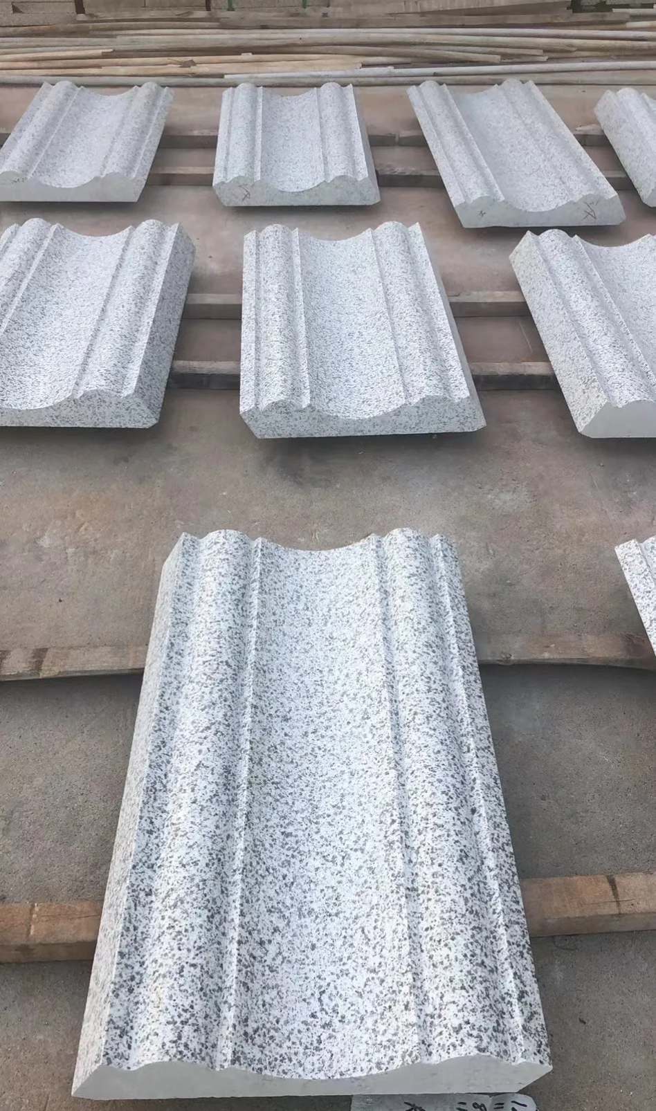 银川 白麻花岗岩光面别墅线条