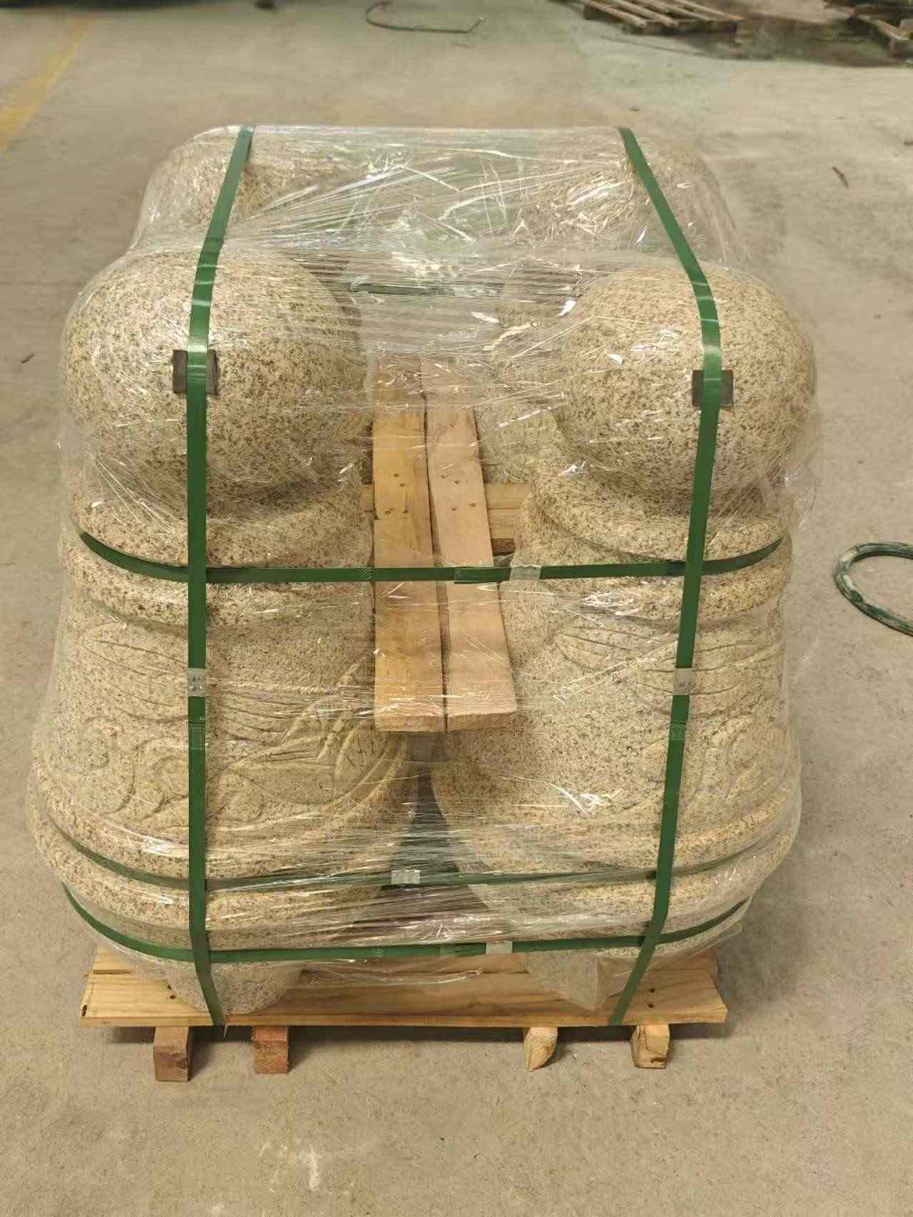 银川 黄金麻异形定制雕花——棒棒糖挡车柱