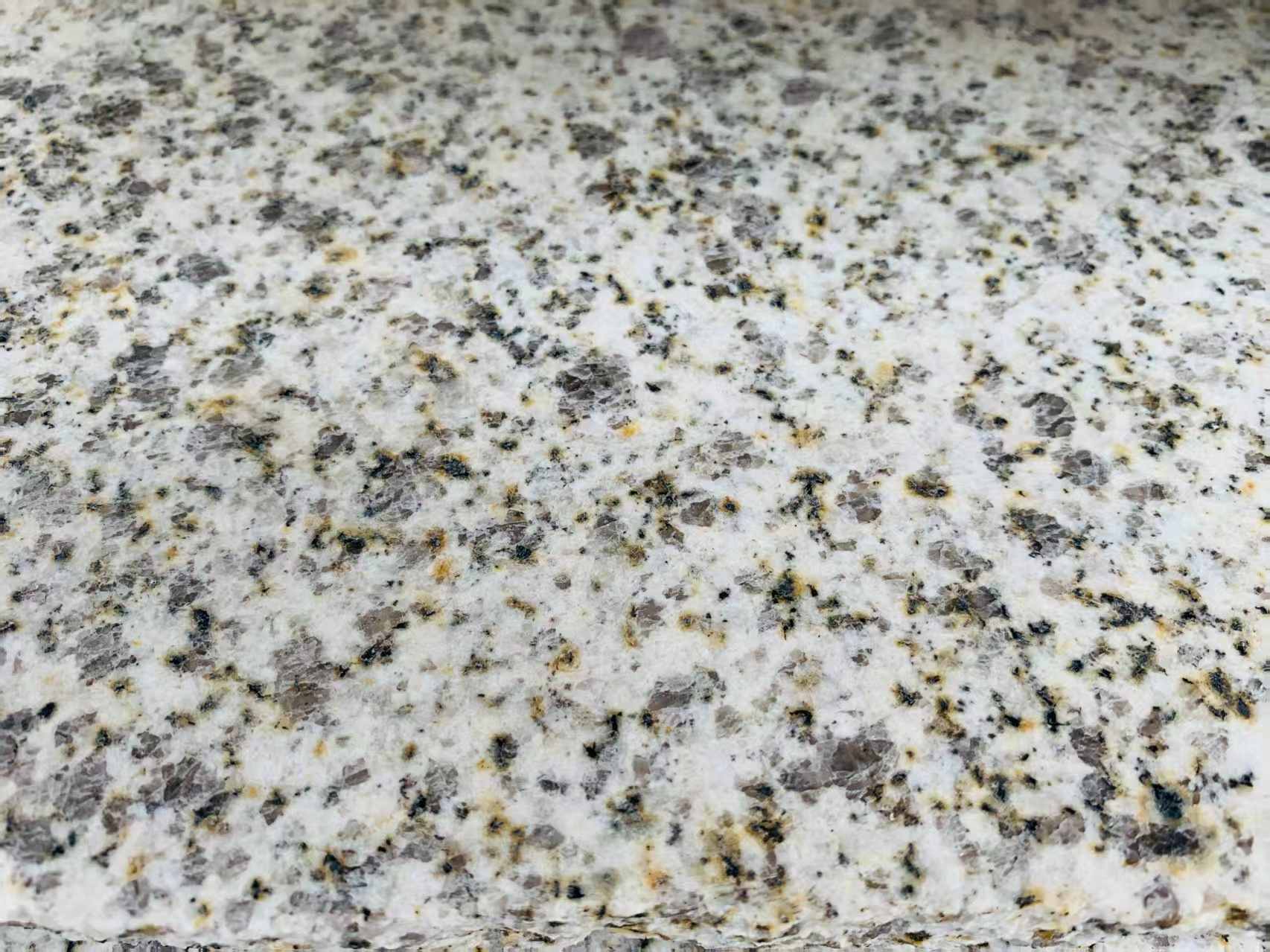 银川 黄金麻花岗岩石材浅黄光面