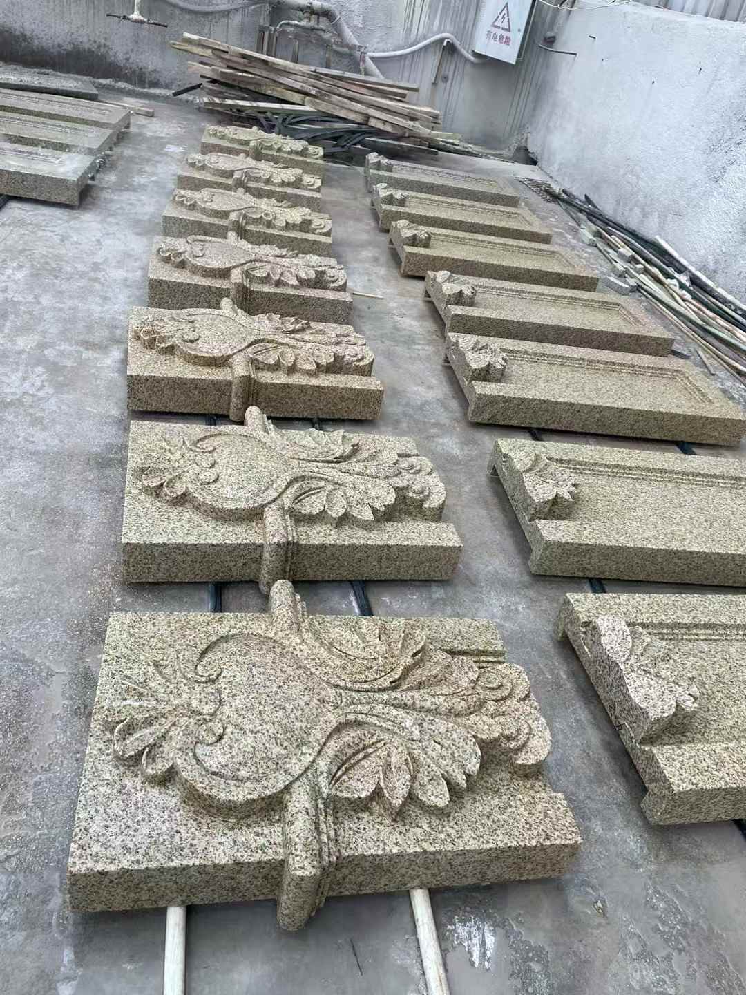 银川 黄金麻花岗岩别墅外墙雕刻板