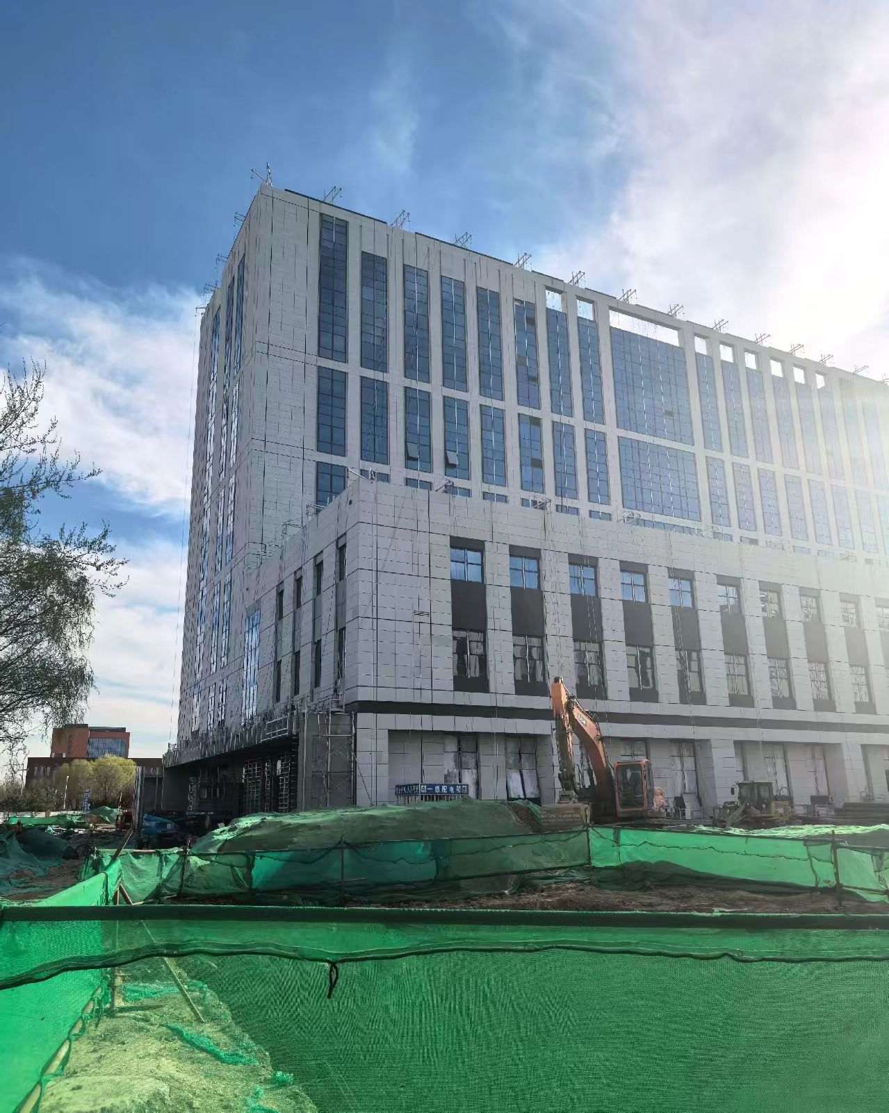 银川 白麻花岗岩石材外墙干挂