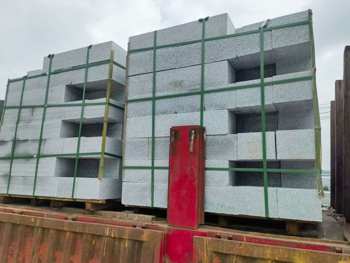 银川 芝麻白花岗岩路沿石，平石，路侧石，马路牙子，路缘石，立缘石，平缘石等