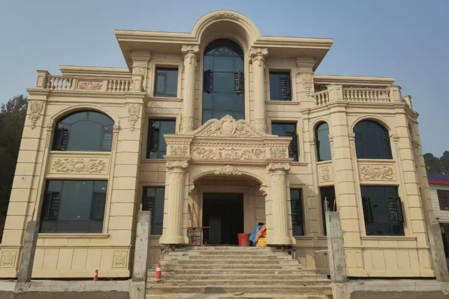 银川 黄金麻花岗岩别墅外墙干挂