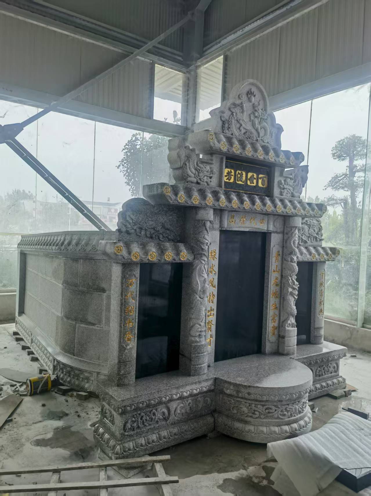 银川 芝麻白墓碑效果展示图